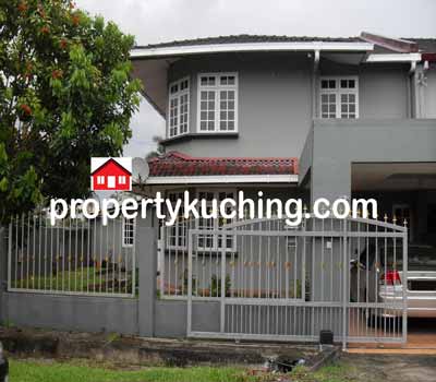 double storey quadruplex house for sale, rumah quadruplex dua tingkat, Taman BDC, Kuching