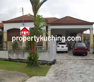single storey semi-detached house for sale, Taman Sri Moyan, Batu Kawa Matang, Kuching